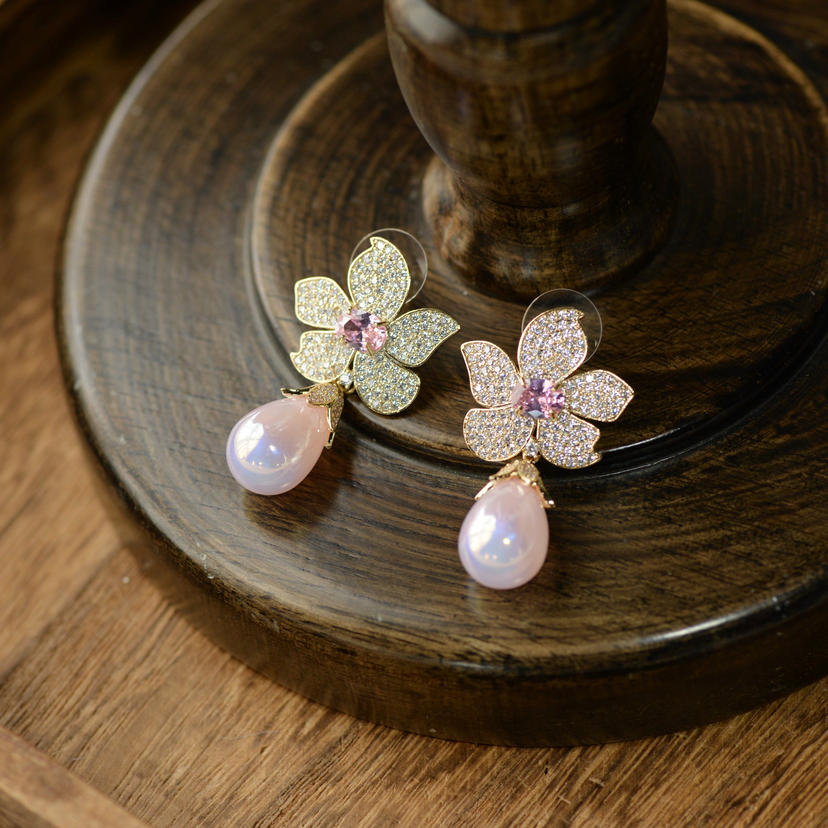 Rosy Earrings – The Vintage Snob