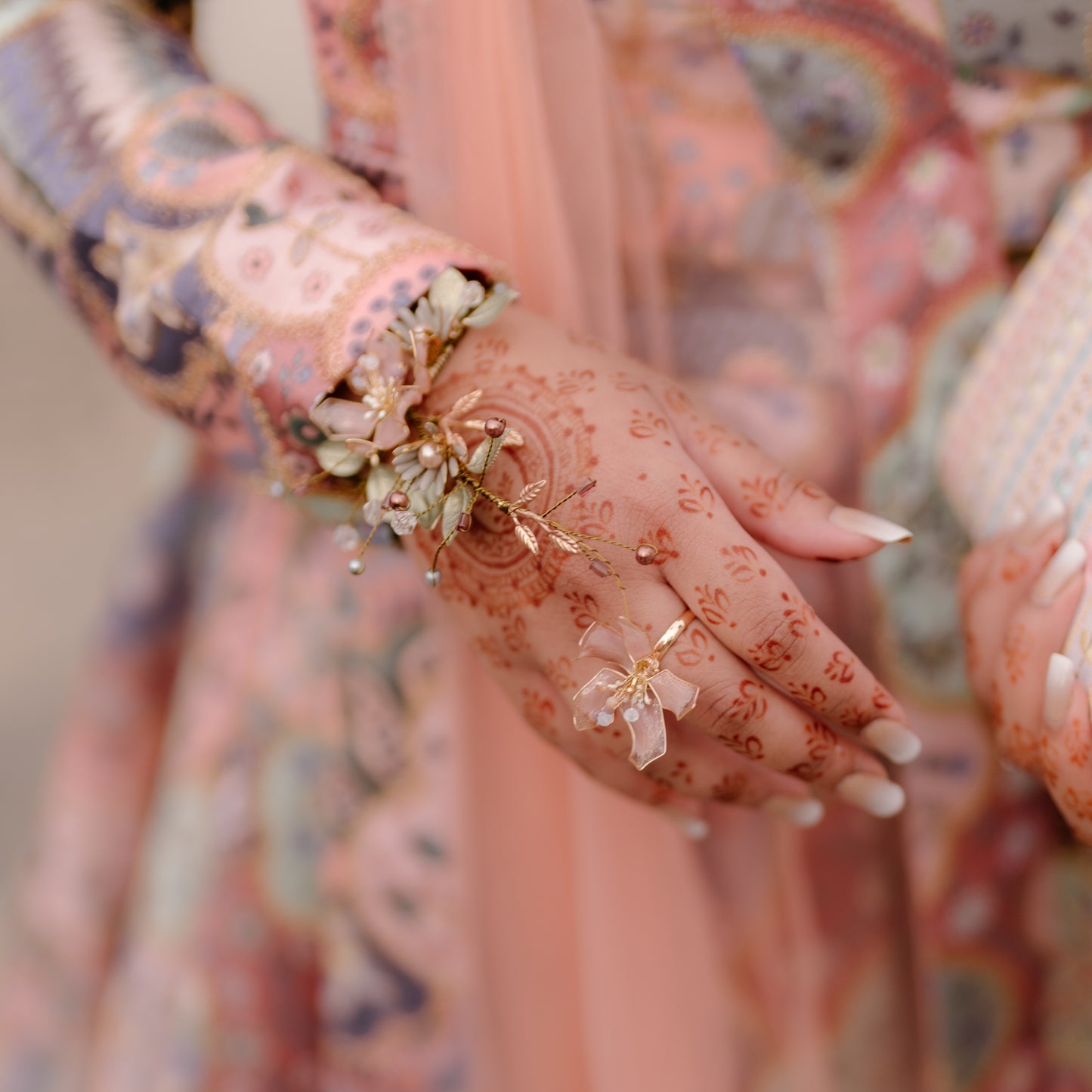Nerida Hand Harness