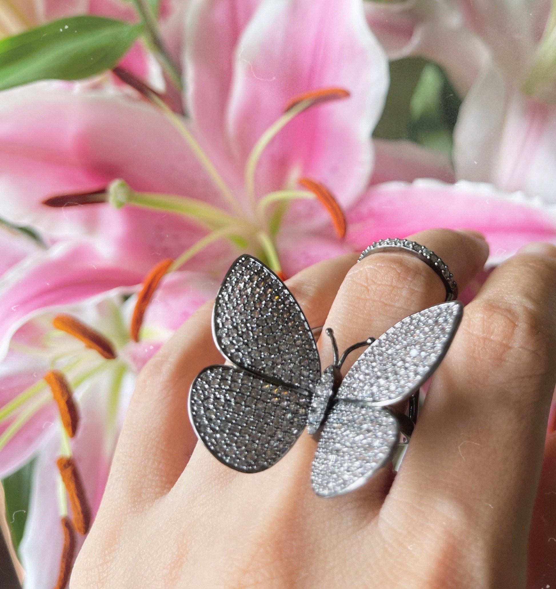 Moving Butterfly Ring zirconia butterfly ring styled with lily
